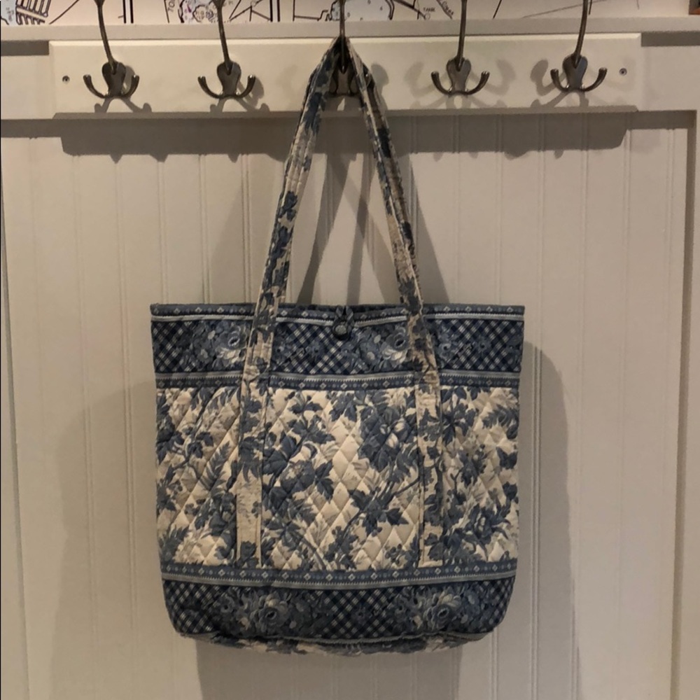 Vera Bradley Tote